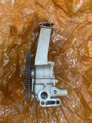 پمپ روغن موتور اسکنیا D11 D12 2209509 برای کامیون های 310-420 HP